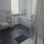 Schoene Vollausgestattete Monteurs- Gaestewohnung Naehe Raffinerie Leuna Und Geiseltalsee 0304